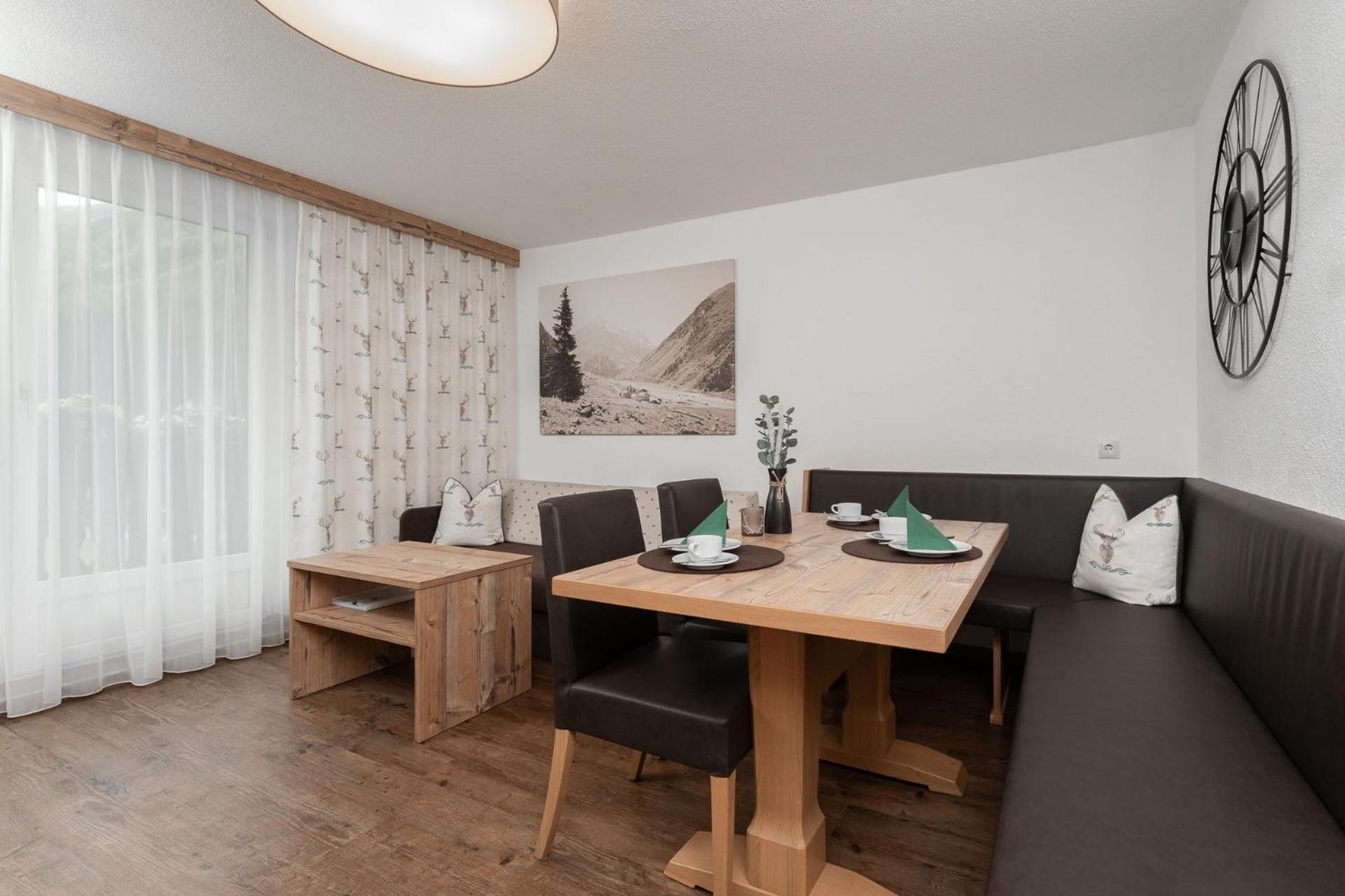 Haus Margret Bed & Breakfast Sankt Leonhard im Pitztal Ngoại thất bức ảnh
