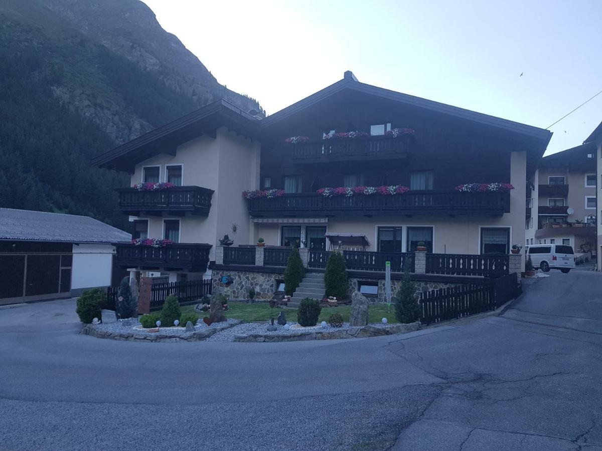 Haus Margret Bed & Breakfast Sankt Leonhard im Pitztal Ngoại thất bức ảnh
